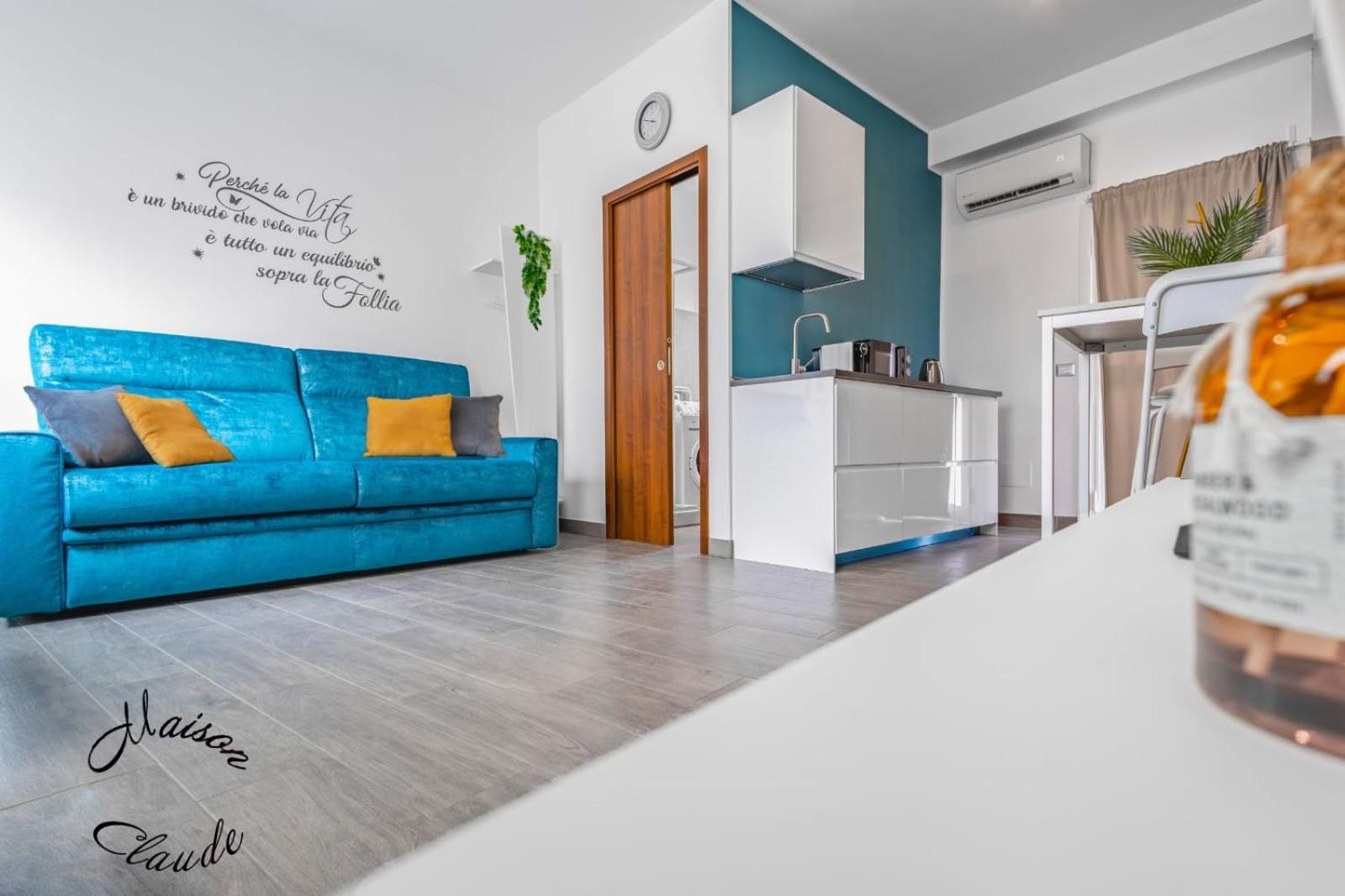 Maison Claude Vittuone Ngoại thất bức ảnh